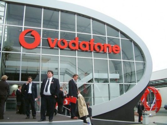 Vodafone România a mai pierdut 500.000 de clienţi